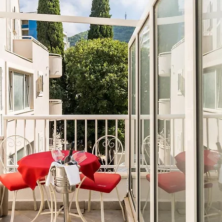 Hotel Dubrovnik Hotell 3*