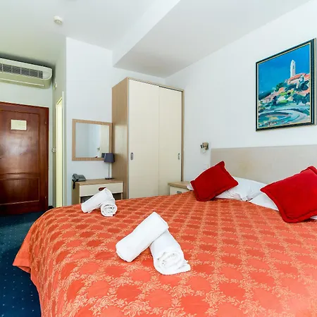 Hotel Dubrovnik Hotell
